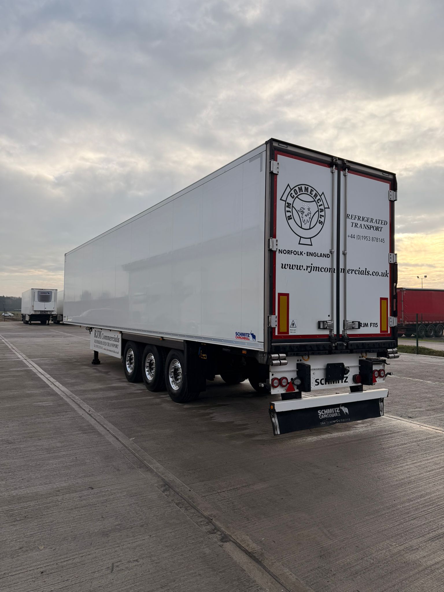 Choice available 2021 Schmitz Cargobull 26 pallet refrigerated trailers.