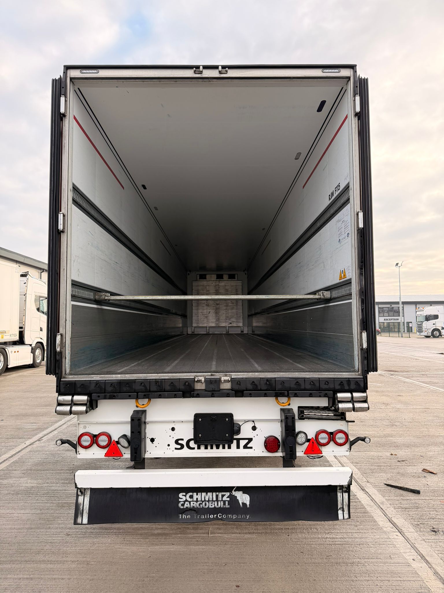 Choice available 2021 Schmitz Cargobull 26 pallet refrigerated trailers.