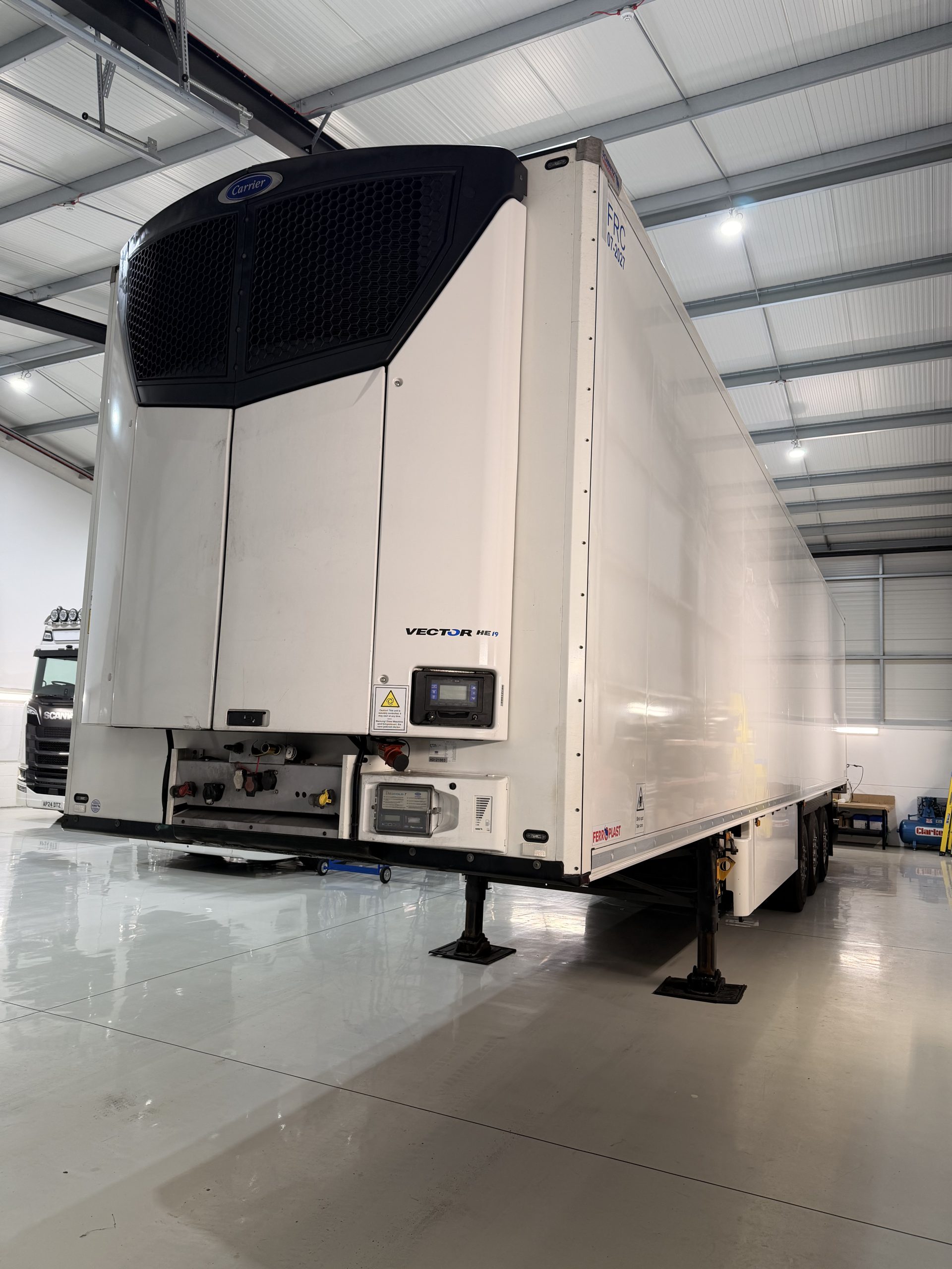 Choice available 2021 Schmitz Cargobull 26 pallet refrigerated trailers.